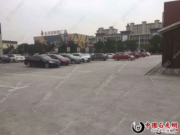201853xwriu10349bubqdi.jpg