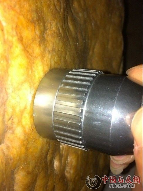 �Ͻ���ĸ�¹���ʯ