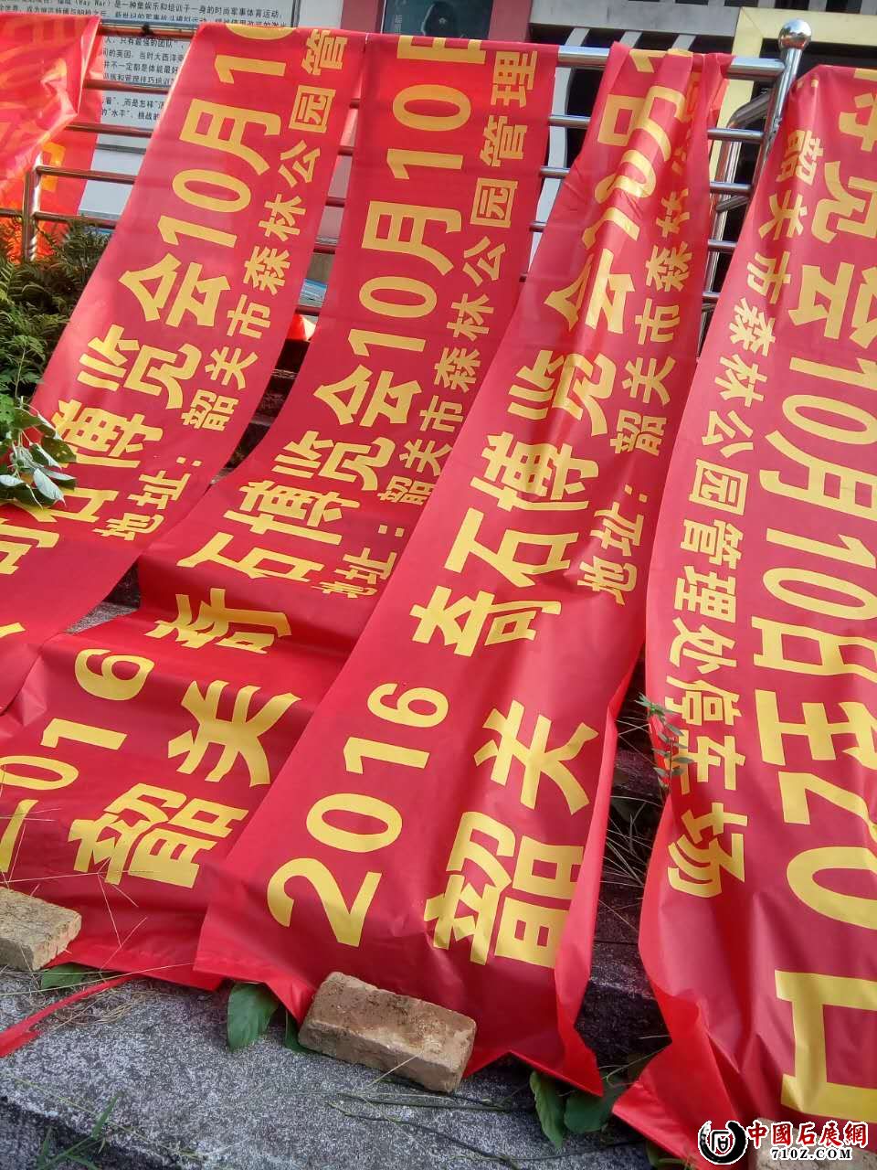 ������Ҹ��ؽ����������ɵ�