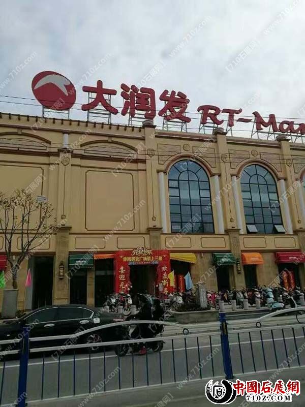 101408blfn1n2fhlyfel0l ����.jpg