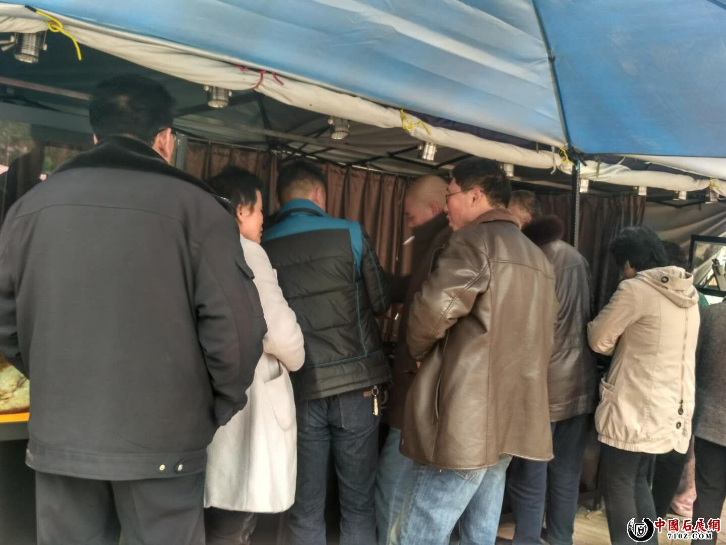 �ڶ���տ�ʼ��ʯ����������ǰ����������û�ںþͿ��š��𱬾�Ӫ��