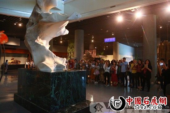 �ɷ��Ųι�������ʯ�� ������ʯ�Ļ�����ͼ��